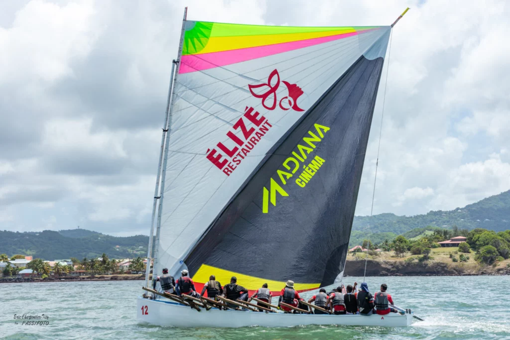 Fédération des Yoles rondes de Martinique - Yole Elizé restaurant/Madiana cinéma